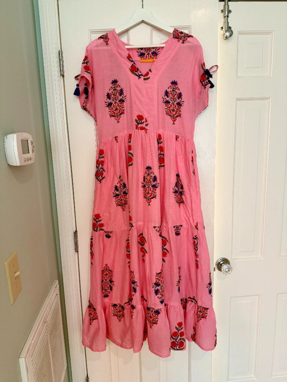Oliphant Tie Sleeve VNeck Maxi, size S